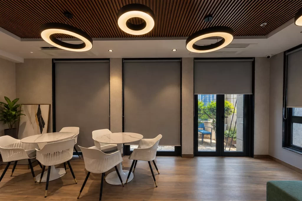 Commrecial_home_2